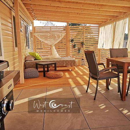 West Coast Mobilhome With Xxl Terrace Tar-Vabriga Εξωτερικό φωτογραφία